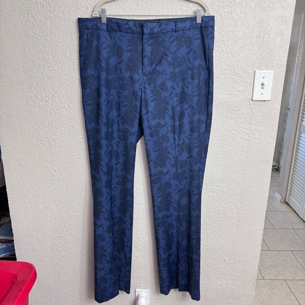Banana Republic Logan Blue Dress Pants Leaf Print - Size 16L